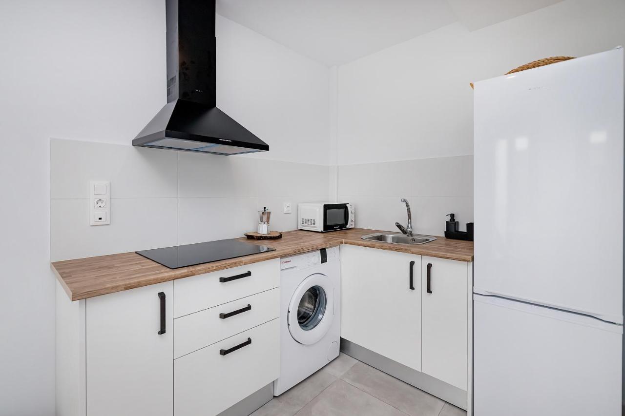 Bhost - Regina III Apartment กอร์โดบา ภายนอก รูปภาพ